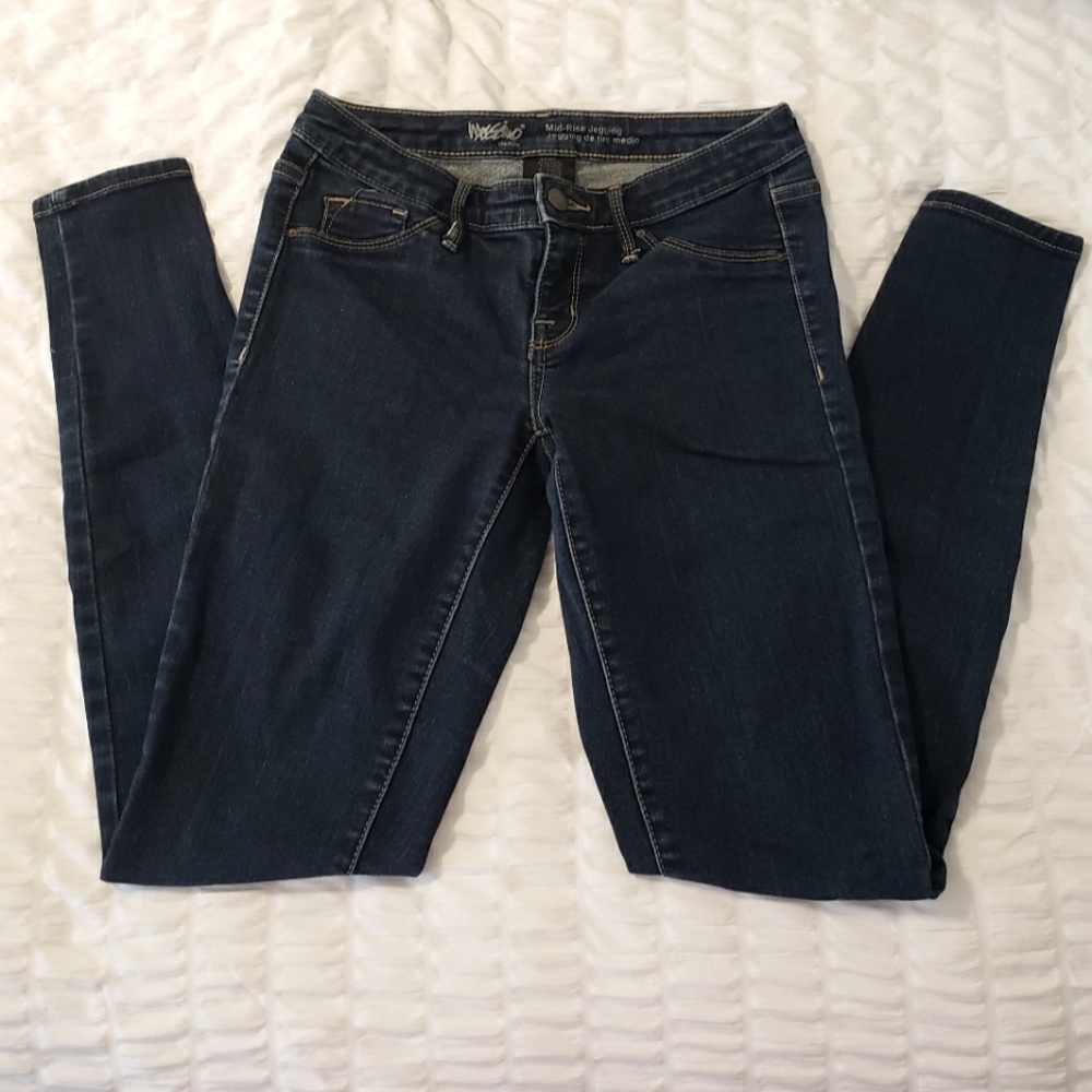 Mossimo Mid-Rise Jegging, Size 2/26R
